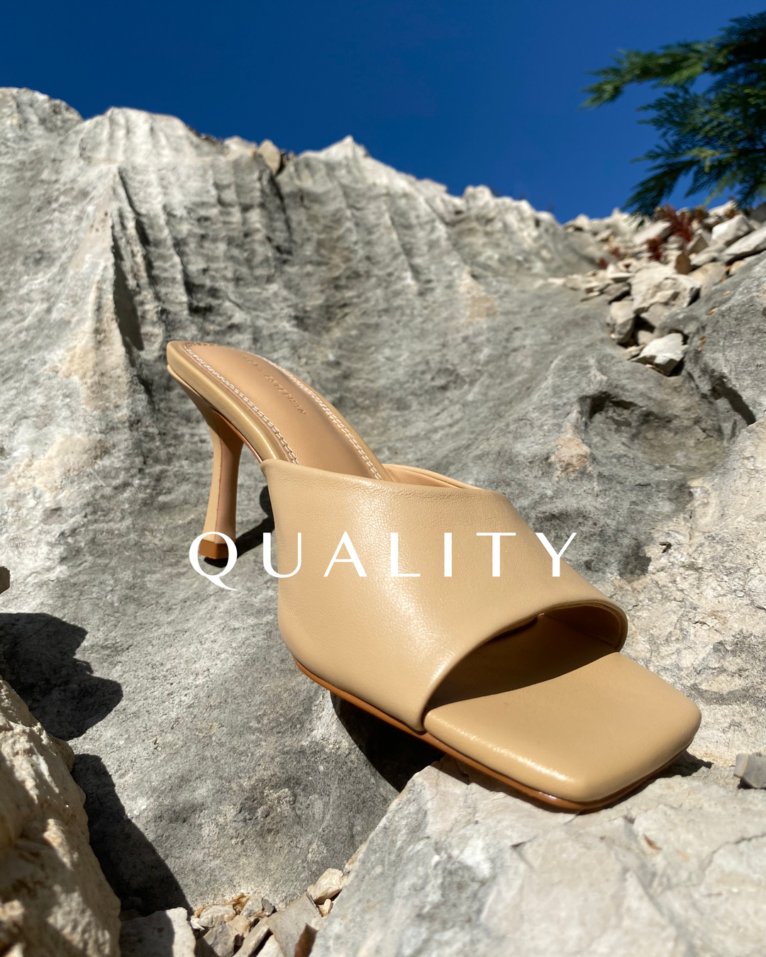 100% LEATHER – FREYA ESTEPHAN